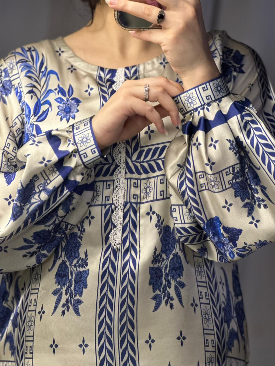 Chic Blue & White Geometric Print Silk 3-Piece Cord Set