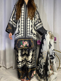 Chic Black & White Digital Print Silk 3-Piece Cord Set