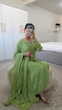 Luxury Pistachio Green 3-Piece Palachi Suit