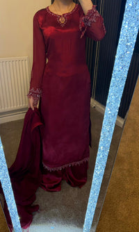 Zoya Hand-Crafted Silk Ensemble
